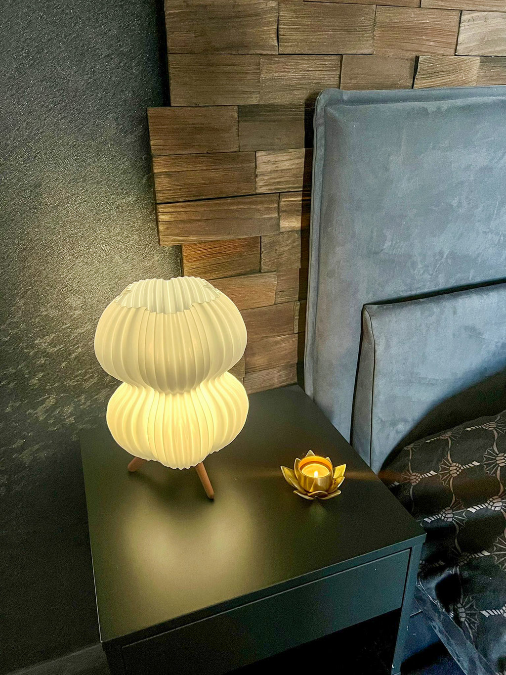 Stilvolle Designer-Tischlampe im skandinavischen Look – Minimalistisch, Modern